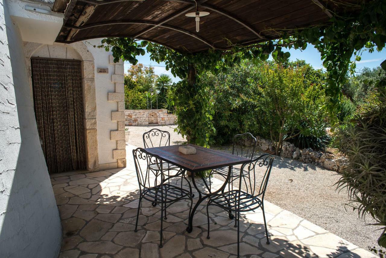 Agriturismo Grotta Di Figazzano Cisternino Exterior photo