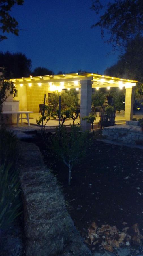 Agriturismo Grotta Di Figazzano Cisternino Exterior photo